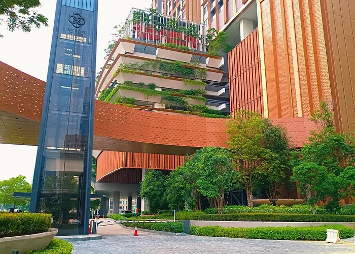 Lucentia Residence Suites By Eae